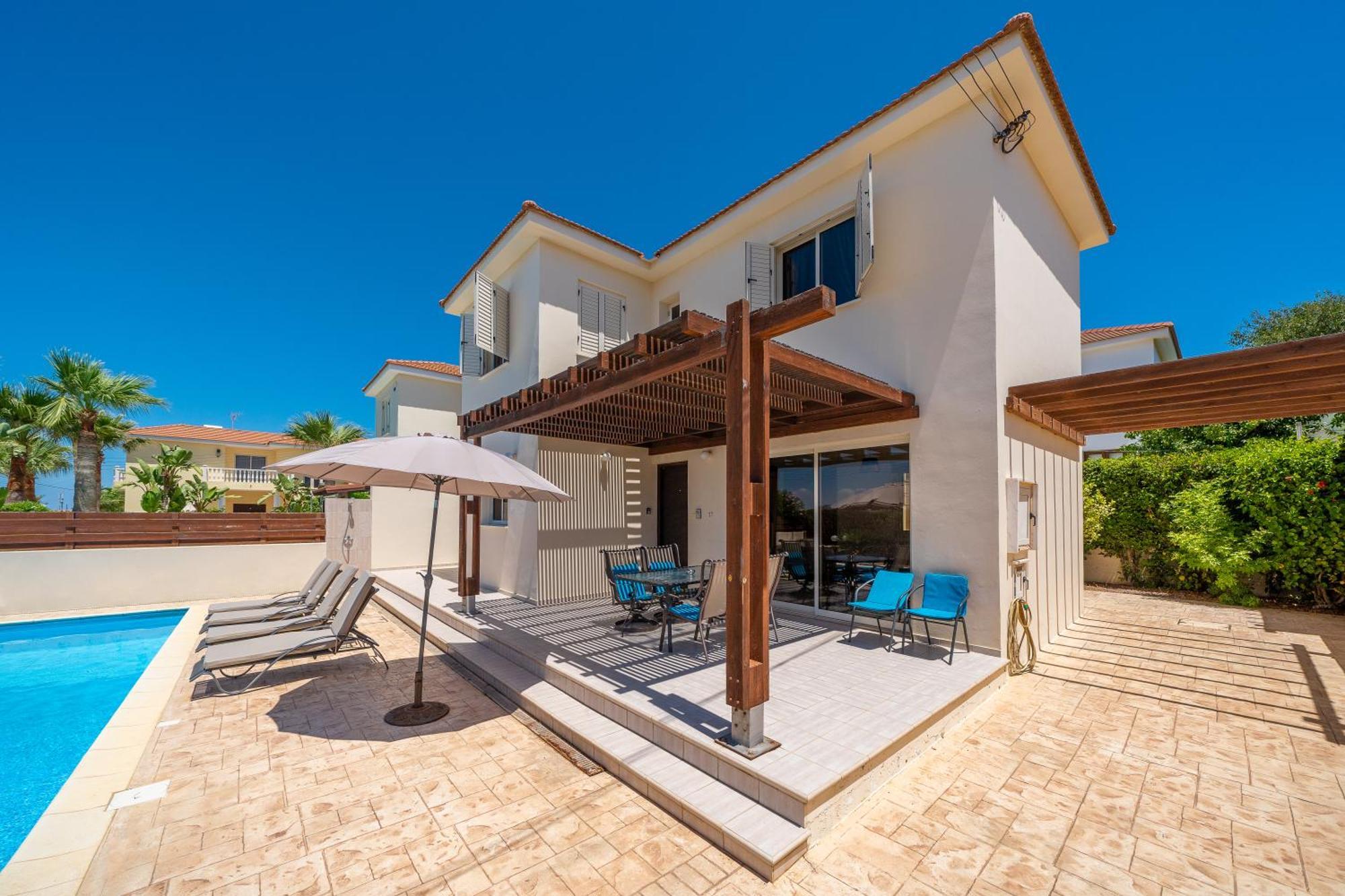 Atlantica 4 Bedroom Villa Near The Beach Protaras Exterior photo