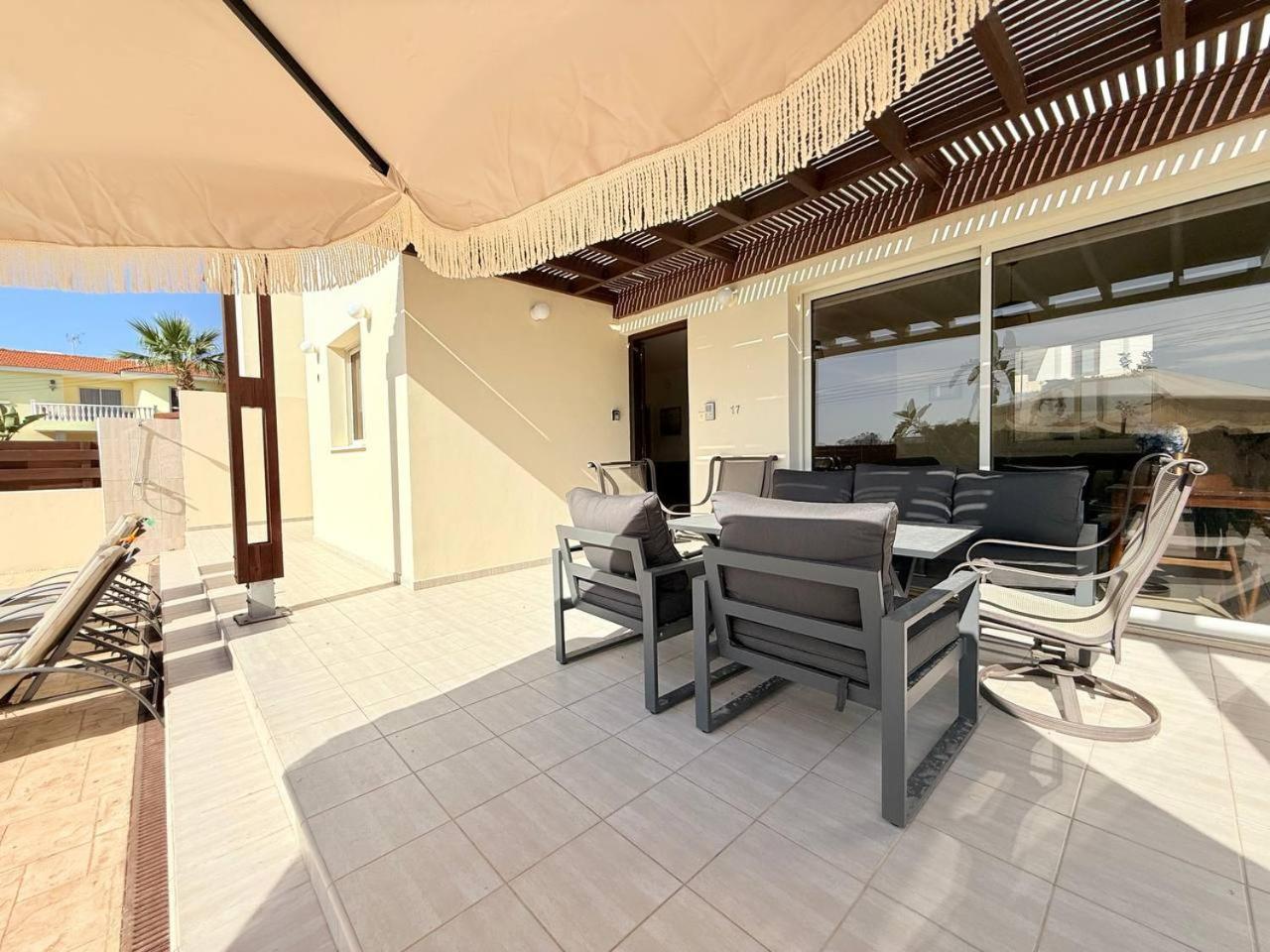Atlantica 4 Bedroom Villa Near The Beach Protaras Exterior photo